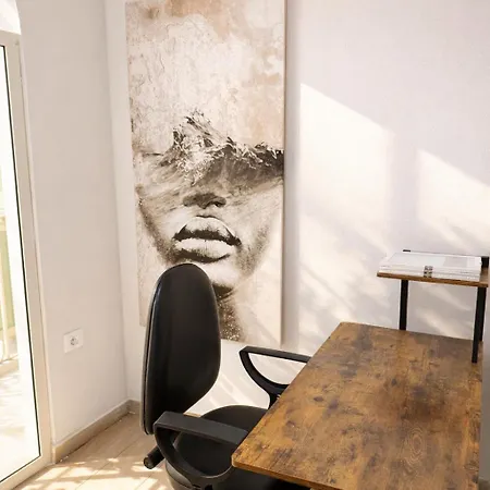 公寓 Blloku Balcony Fast Wi-fi