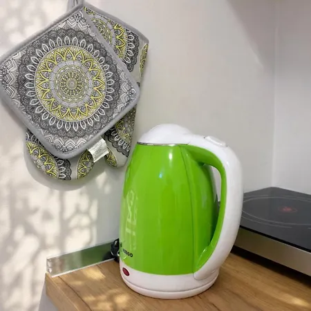 Blloku Balcony Fast Wi-fi דירה טיראנה
