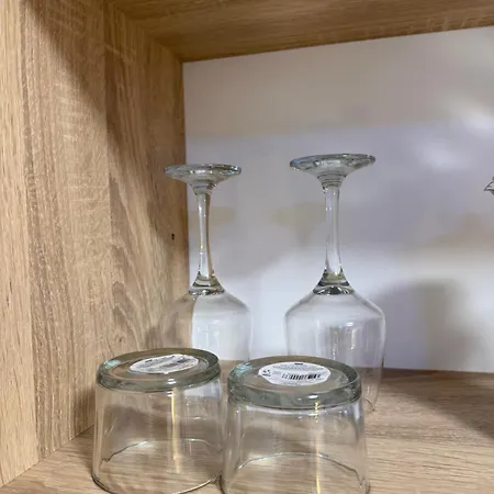 Blloku Balcony Fast Wi-fi 地拉那