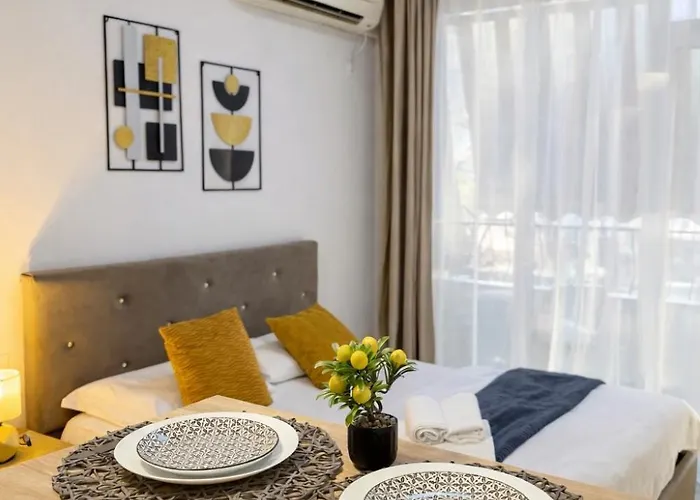 Blloku Balcony Fast Wi-fi * 地拉那